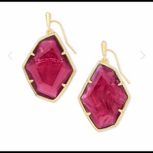 Kendra Scott-The Dunn Gold Drop Earrings in Berry
